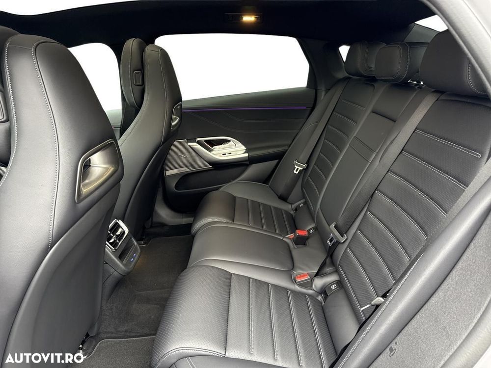 Mercedes-Benz C 400 4MATIC EV - 10