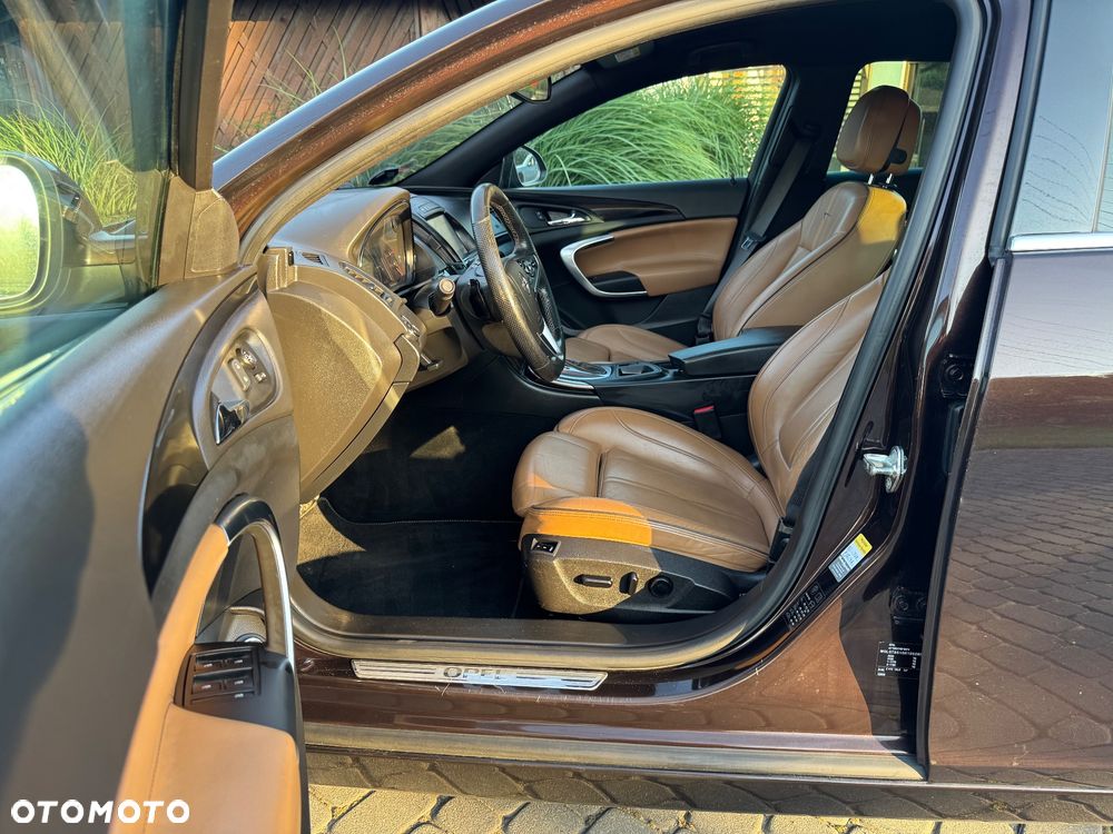 Opel Insignia - 19