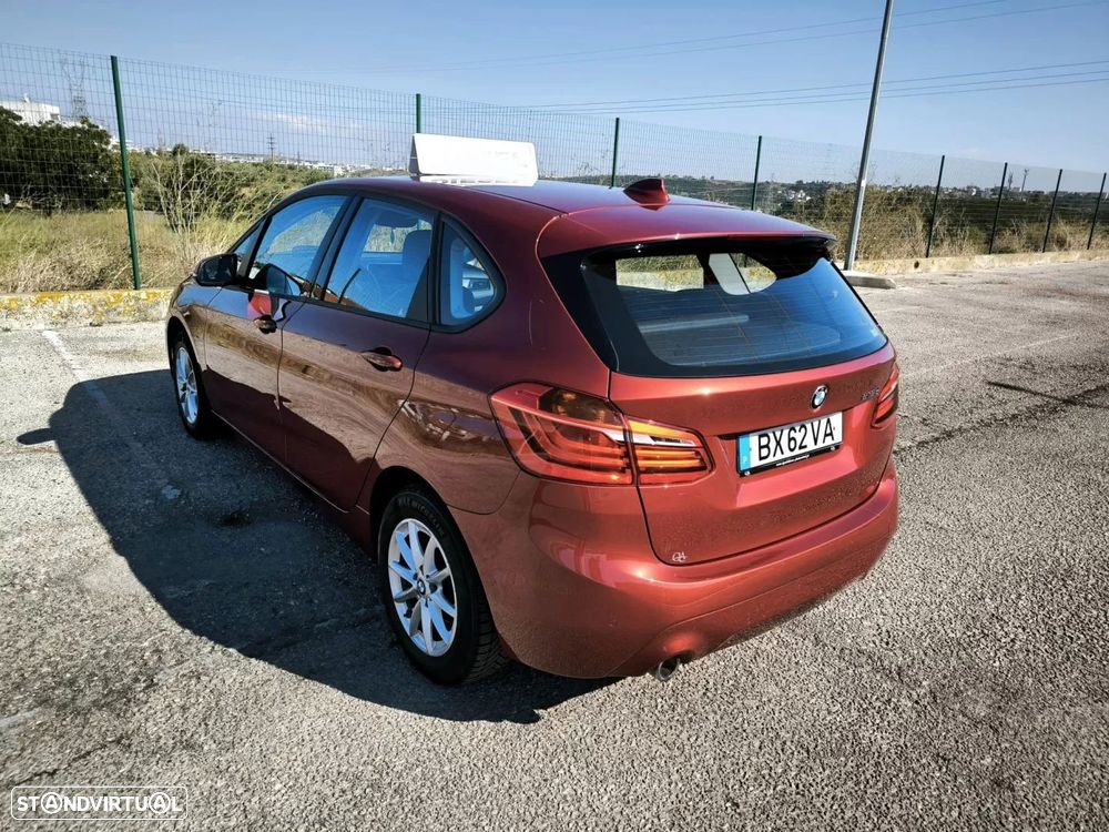 BMW 216 Active Tourer d Line Luxury - 15