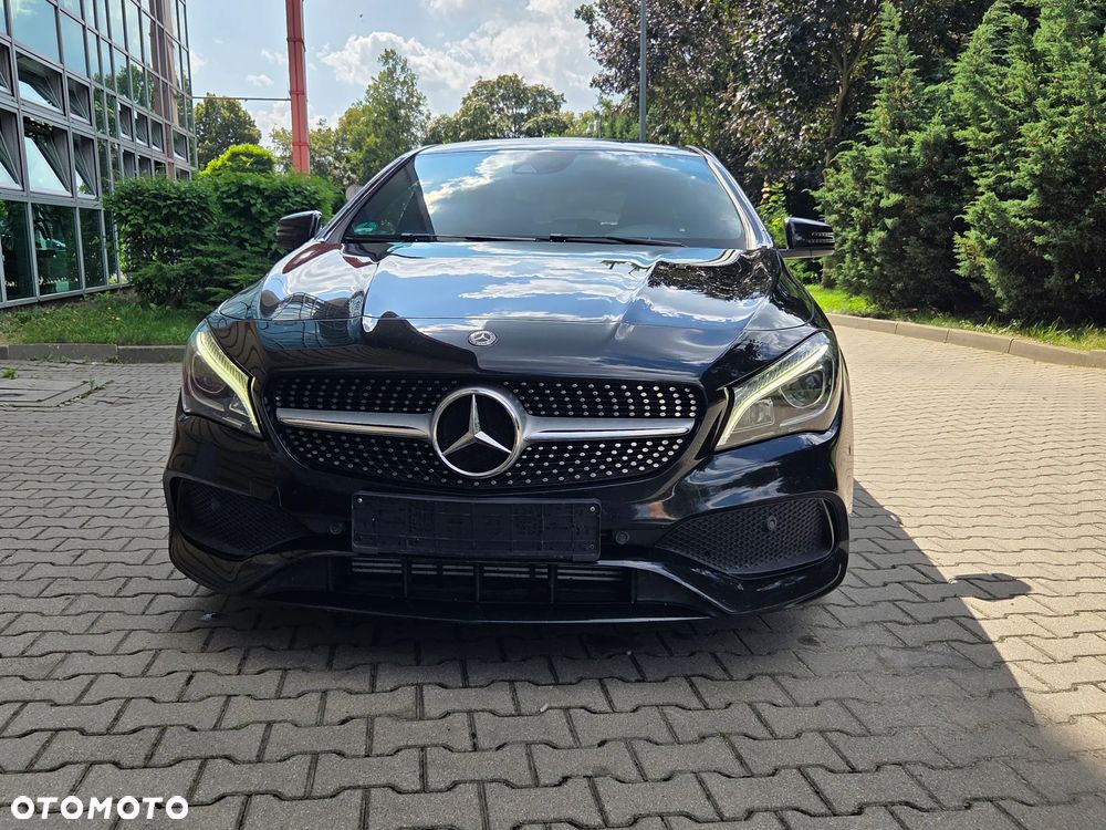 Mercedes-Benz CLA 200 7G-DCT AMG Line - 4