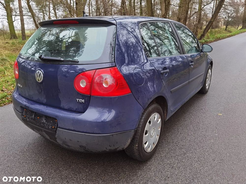 Volkswagen Golf 1.9 TDI DPF Comfortline BlueMotion - 3