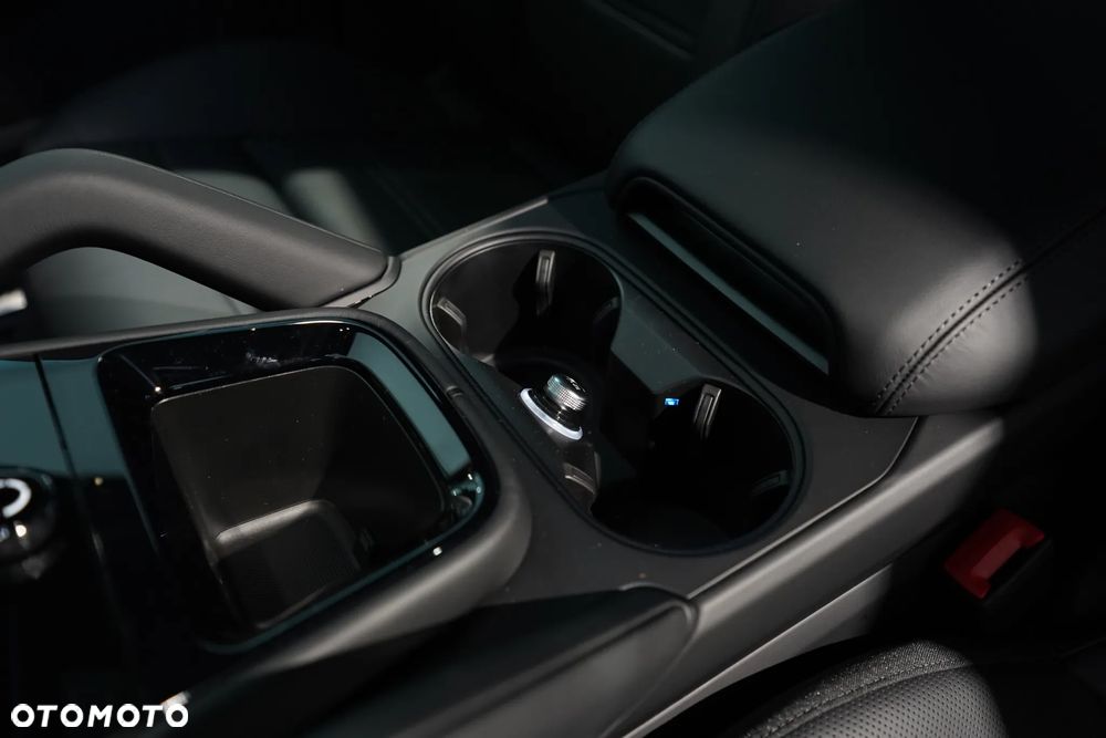 Porsche Cayenne - 21