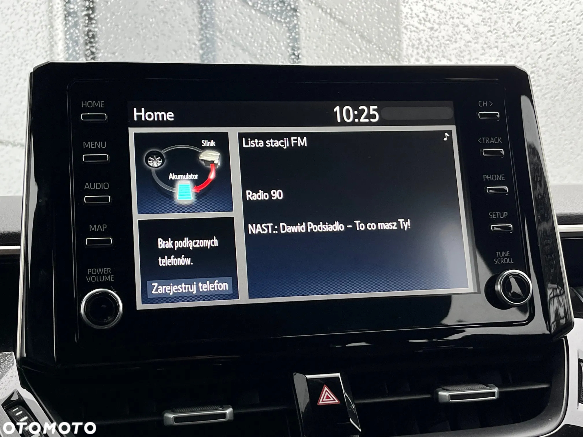 Toyota Corolla 1.8 Hybrid Comfort - 33