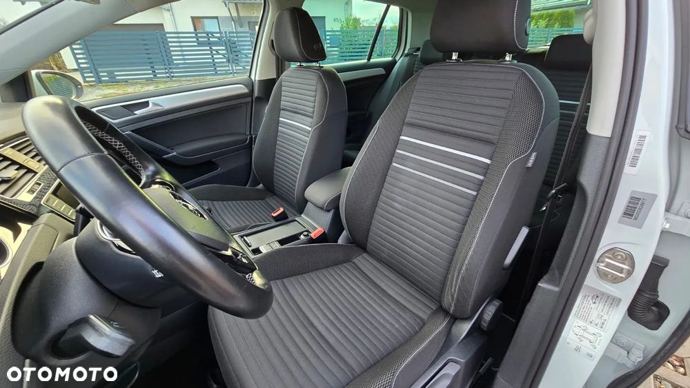 Volkswagen Golf 1.4 TSI BlueMotion Technology Cup - 12