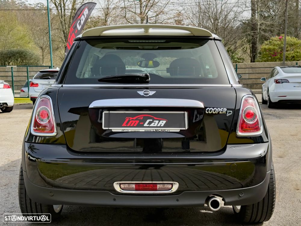 MINI 3 Portas Cooper D - 3