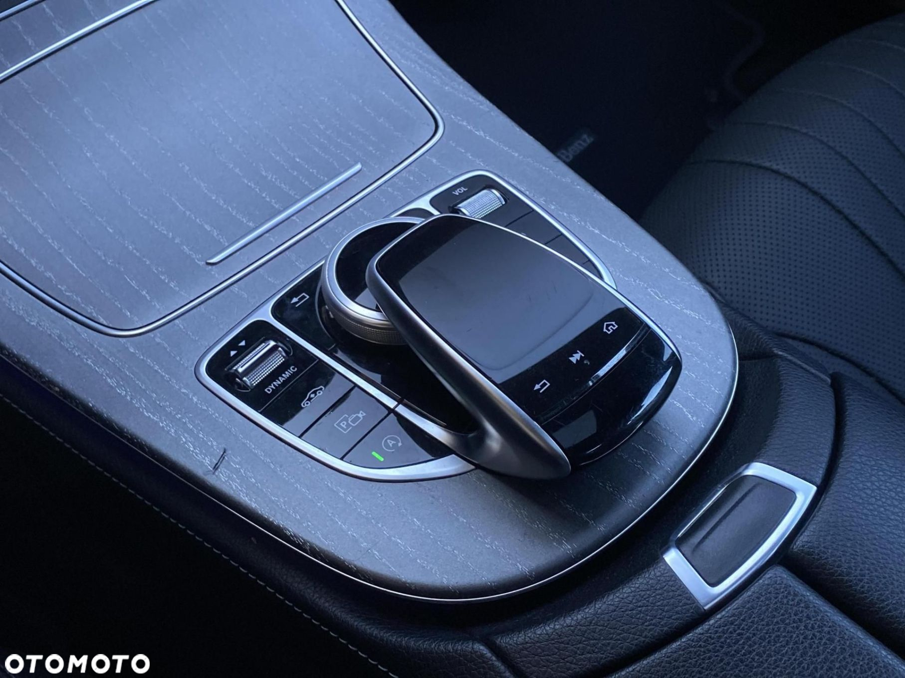 Mercedes-Benz CLS - 15