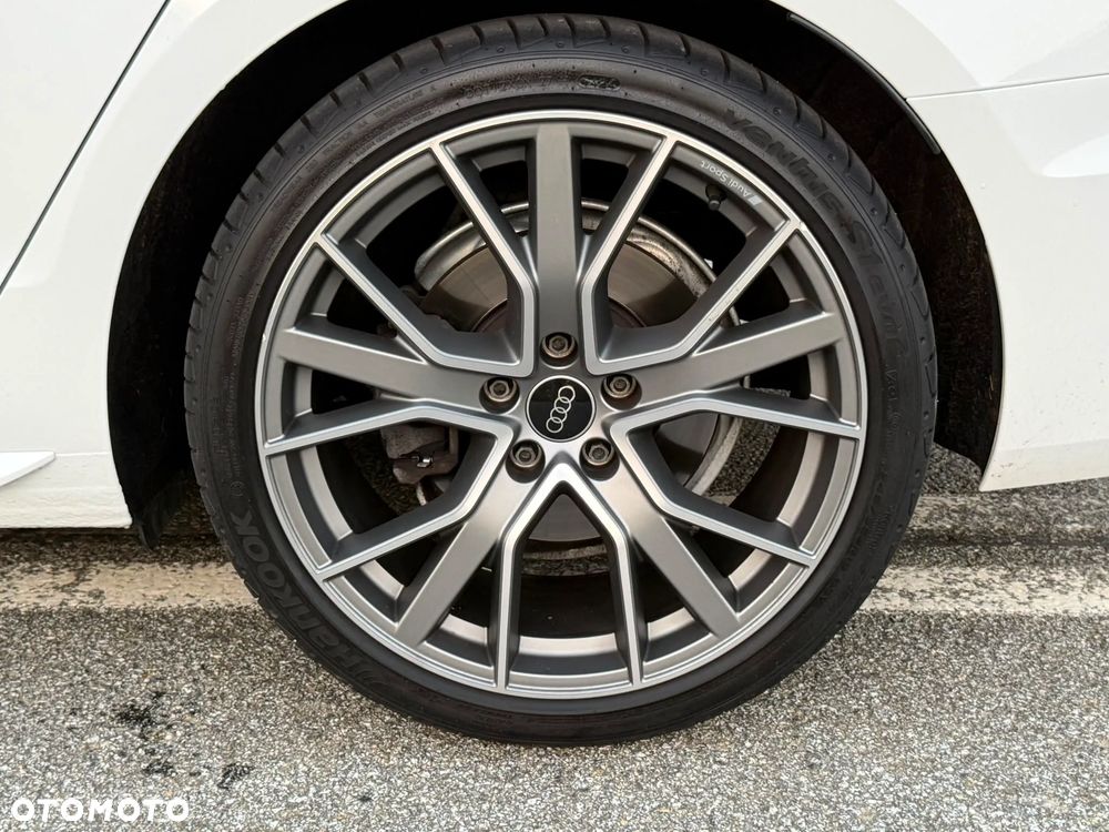 Audi A4 Avant 40 TDI mHEV Quattro S tronic - 14