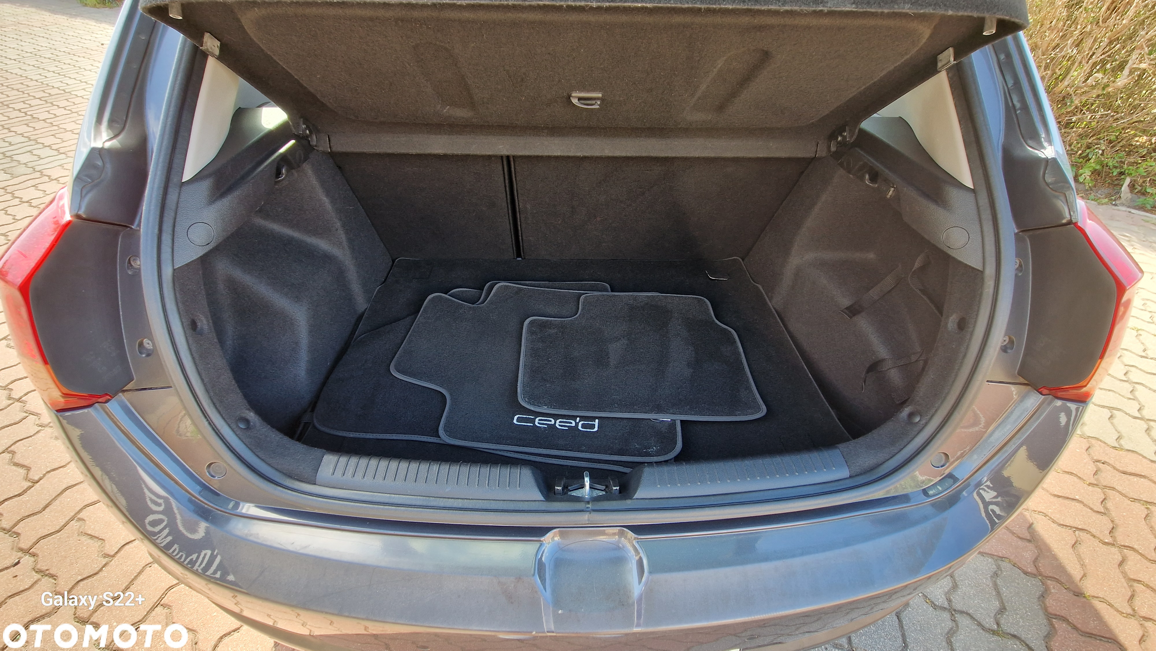 Kia Ceed 1.6 GDI DCT Spirit - 24
