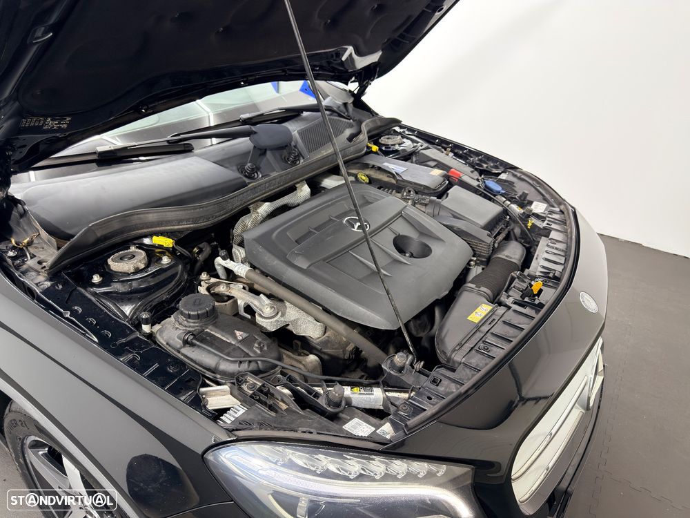 Mercedes-Benz GLA 180 d AMG Line - 31