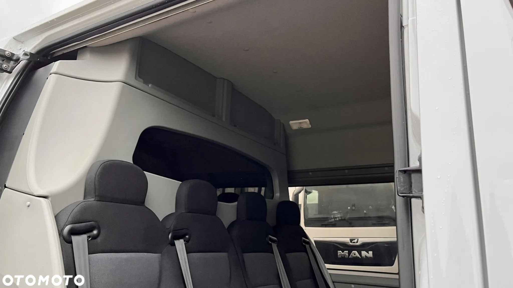 Renault MASTER 2.3 130KM / BRYGADÓWKA / PIERWSZY WŁAŚCICIEL / FAKTURA VAT 23% - 18