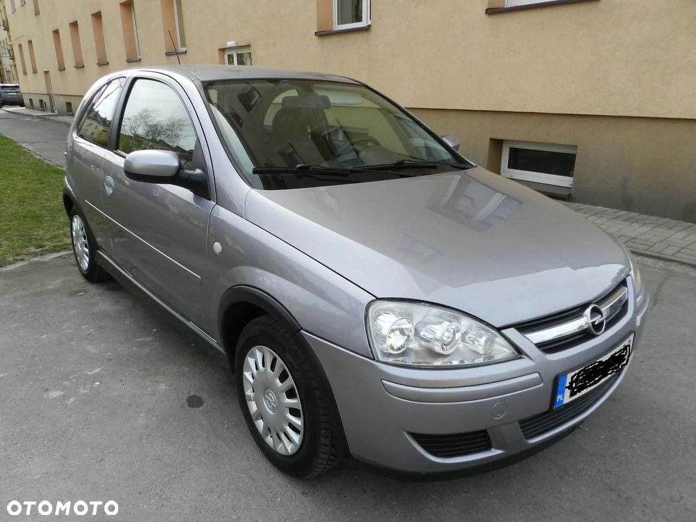 Opel Corsa 1.2 16V Cosmo - 1