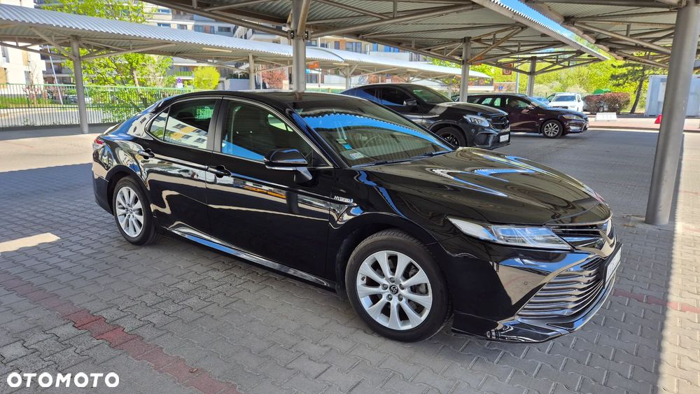 Toyota Camry 2.5 Hybrid Comfort CVT - 4