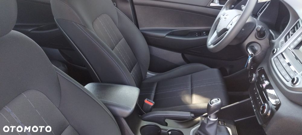 Hyundai Tucson blue 1.6 GDi 2WD Classic - 12