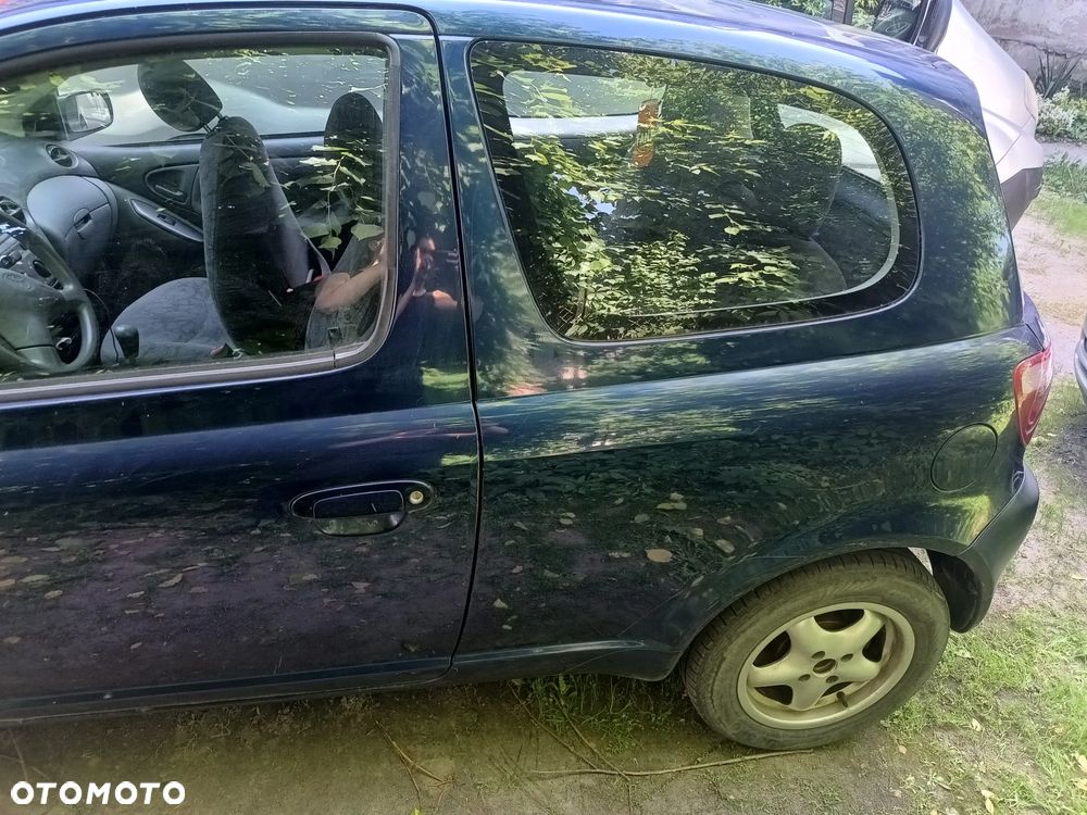 Toyota Yaris 1.3 Sol - 7