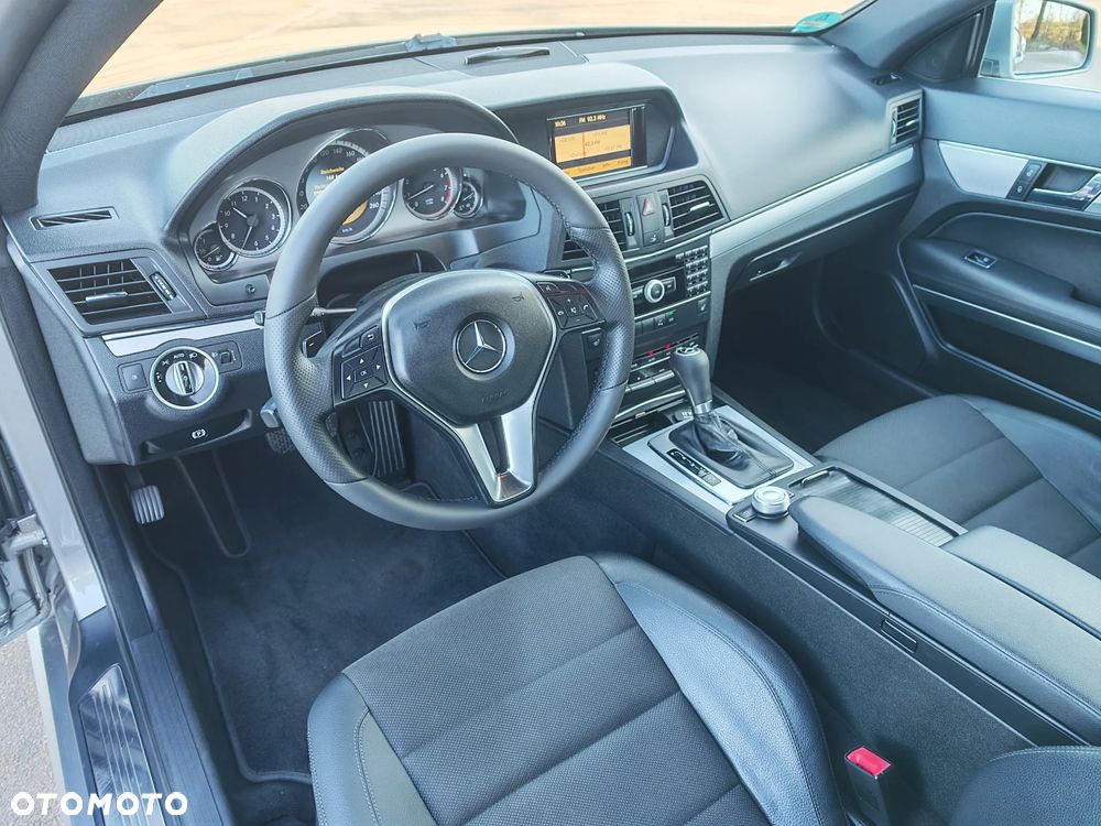 Mercedes-Benz Klasa E - 9