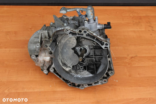 SKRZYNIA BIEGÓW OPEL  ZAFIRA C ASTRA J 1.4 TURBO M32 !!! PO REGENERACJI !!!