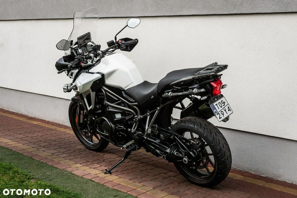 Triumph Tiger - 4