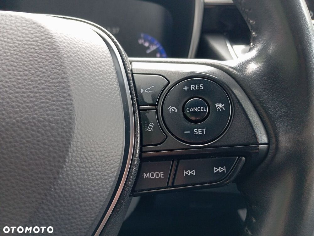 Toyota Corolla 2.0 Hybrid Comfort - 17