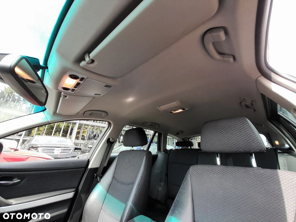 BMW E91 PODSUFITKA JASNA KOMBI - 1