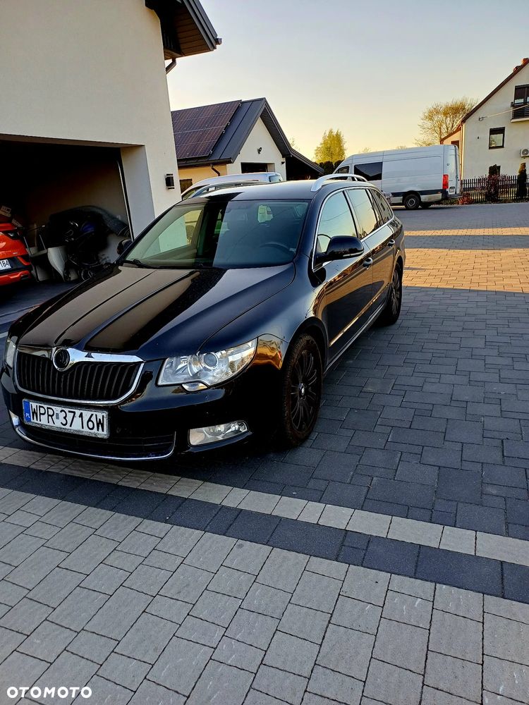 Skoda Superb 2.0 TDI 4x4 DSG Comfort - 2