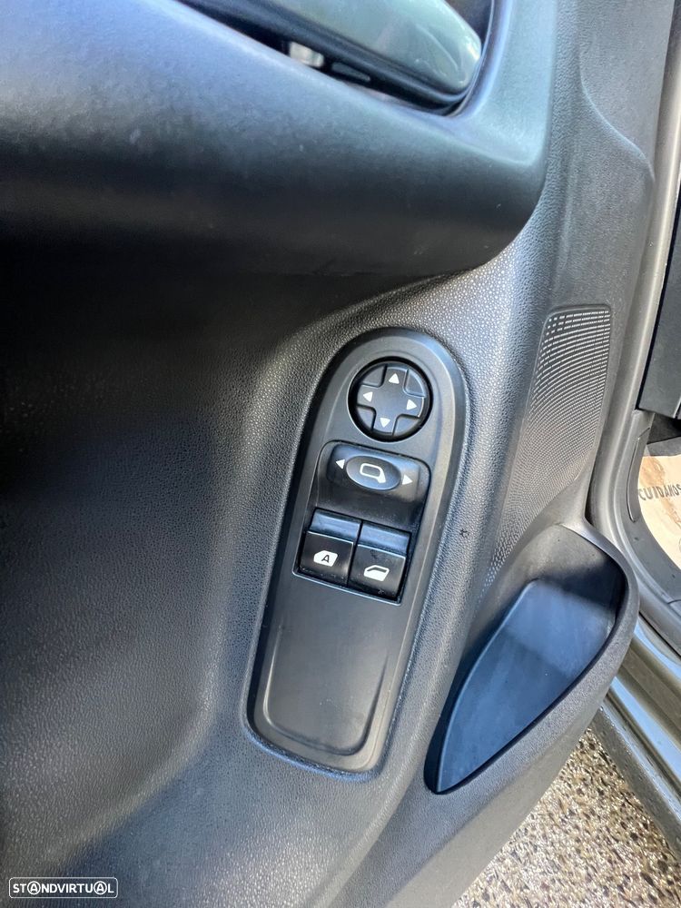 Citroën C3 1.2 e-VTi Collection ETG - 13