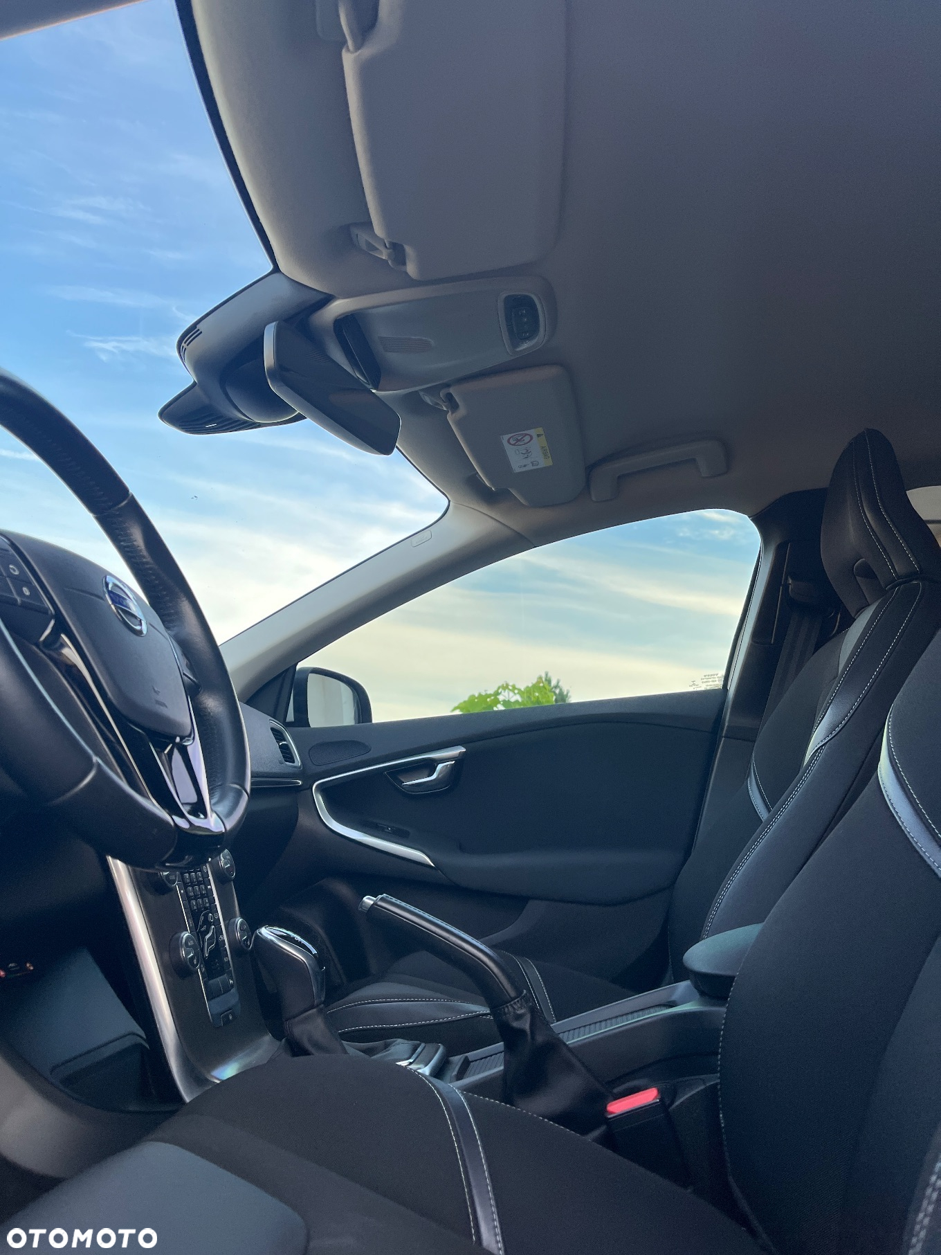 Volvo V40 D2 Drive-E Dynamic Edition - 36
