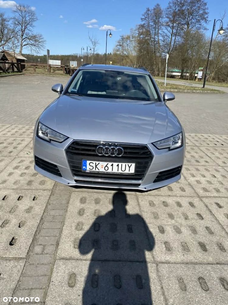 Audi A4 Avant 2.0 TDI - 1