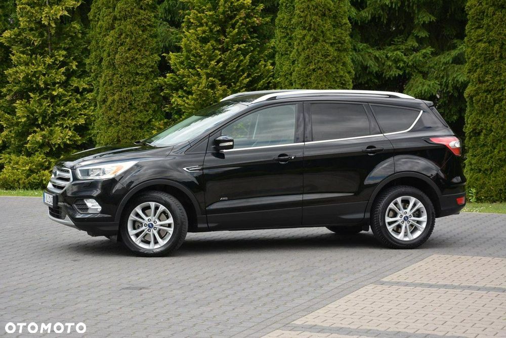 Ford Kuga 2.0 TDCi 4WD Titanium - 4