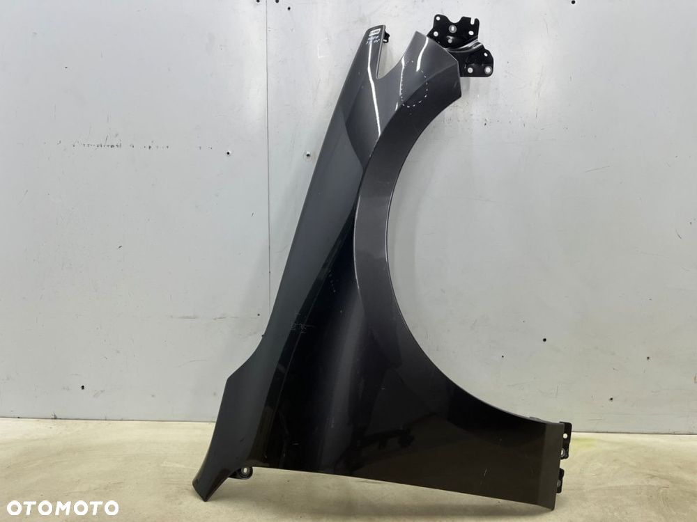 Błotnik Mazda 3 IV BP 19r.- prawy przedni prawy przód - 1