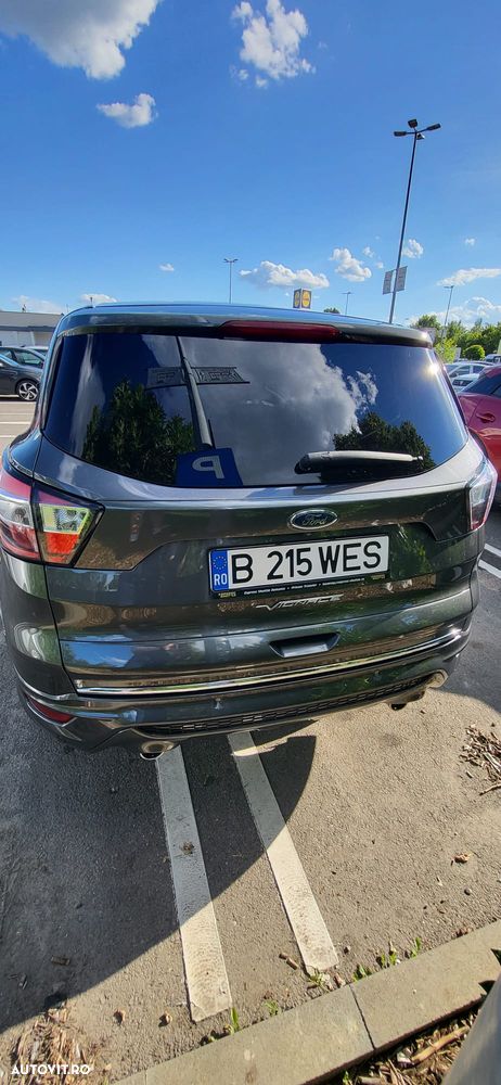 Ford Kuga 2.0 TDCi 4WD Powershift Vignale - 39