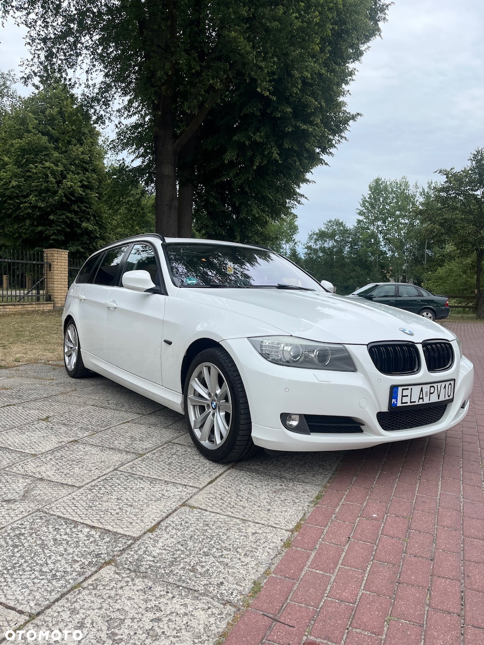 BMW Seria 3 318d - 2