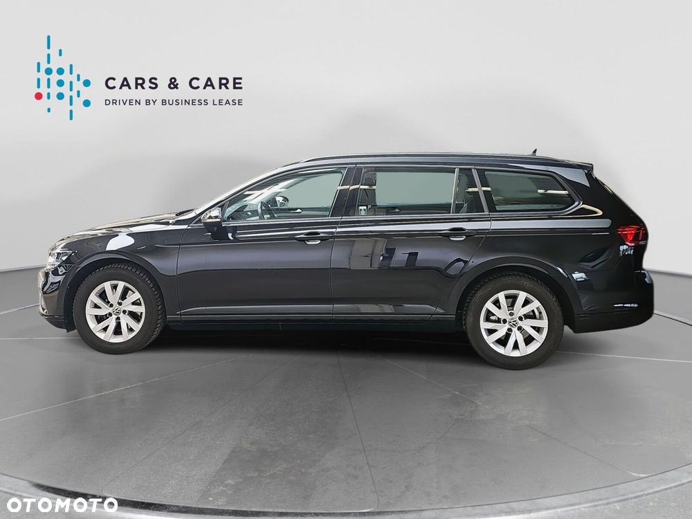 Volkswagen Passat Variant 2.0 TDI EVO Essence DSG - 26