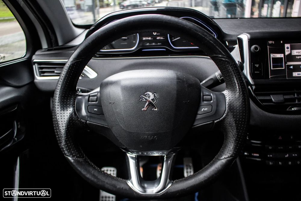 Peugeot 208 e-HDi FAP 92 Stop&Start Allure - 11