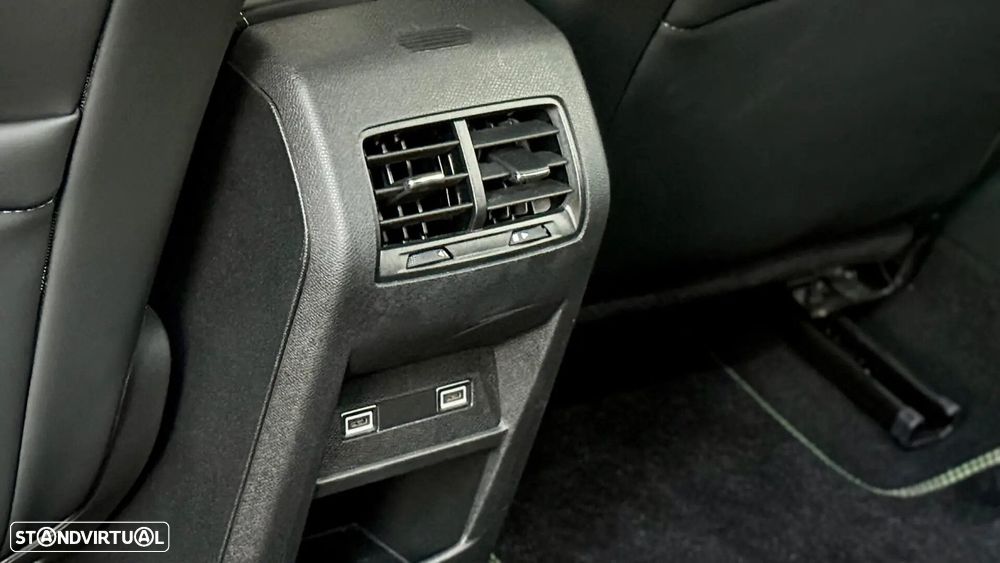 Peugeot 408 1.6 Hybrid GT e-EAT8 - 11