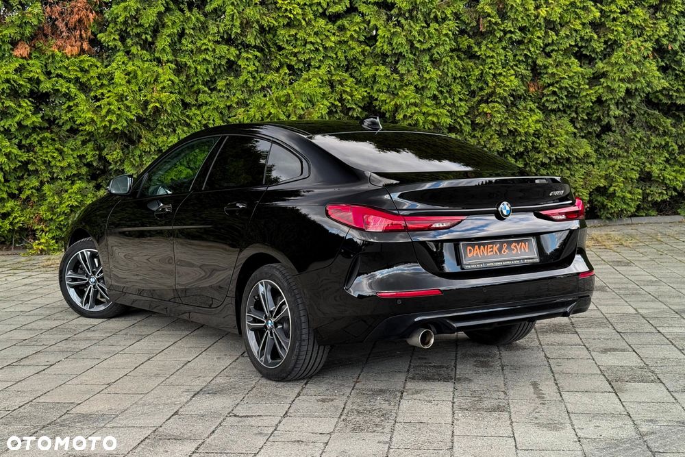BMW Seria 2 218i Sport Line - 8