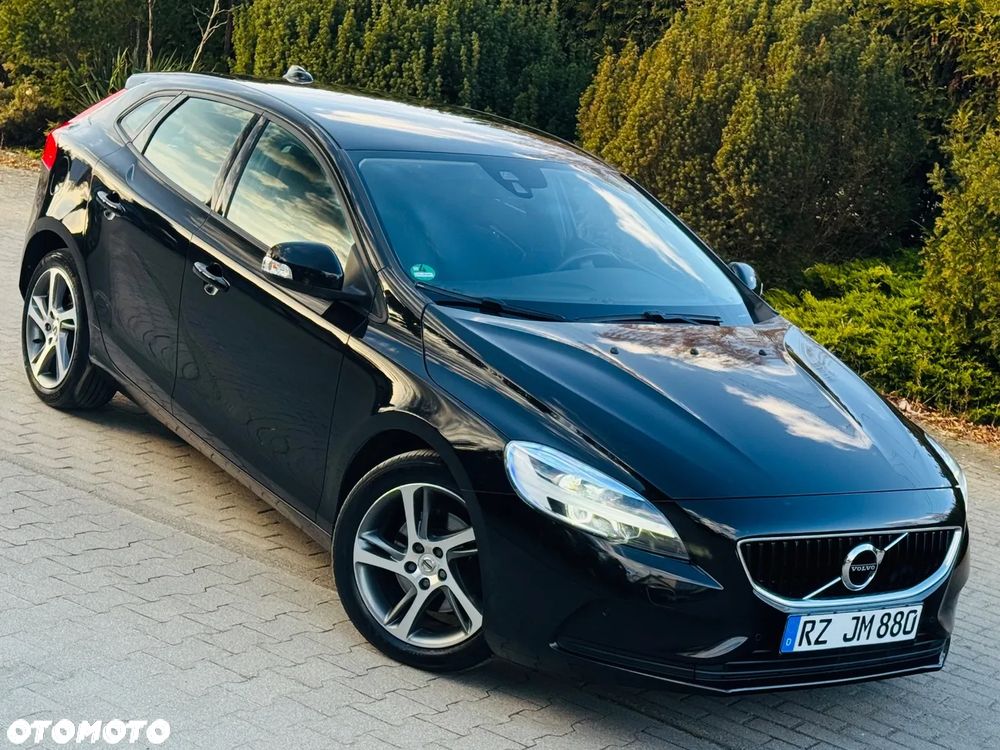 Volvo V40 T2 Drive-E Momentum - 19