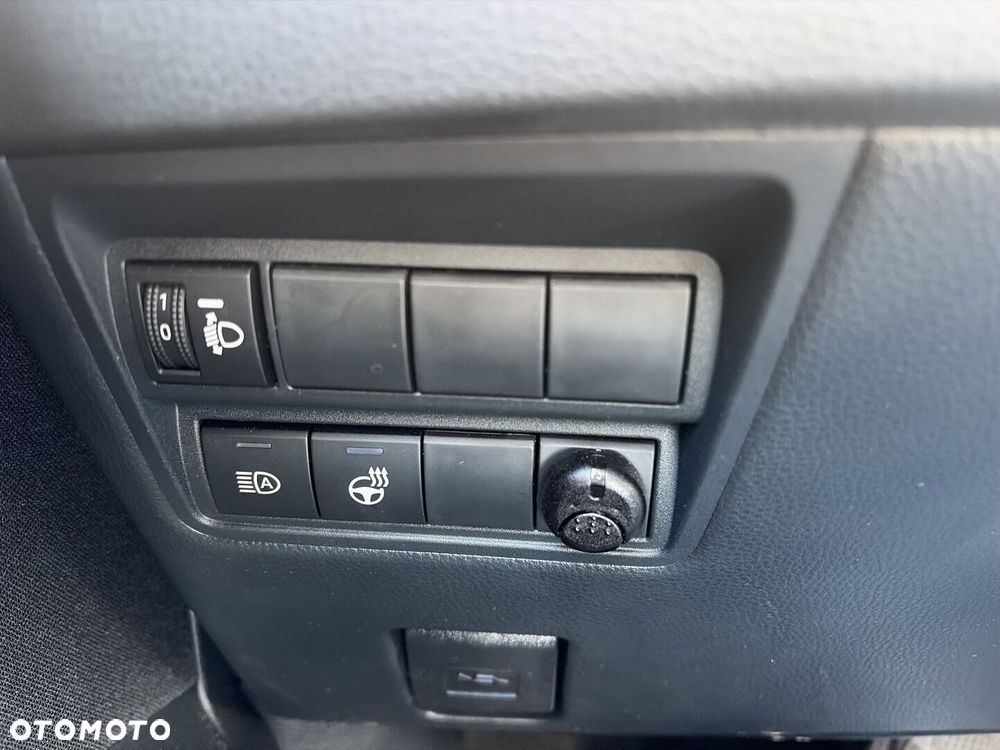 Toyota Yaris Hybrid 1.5 Style - 29