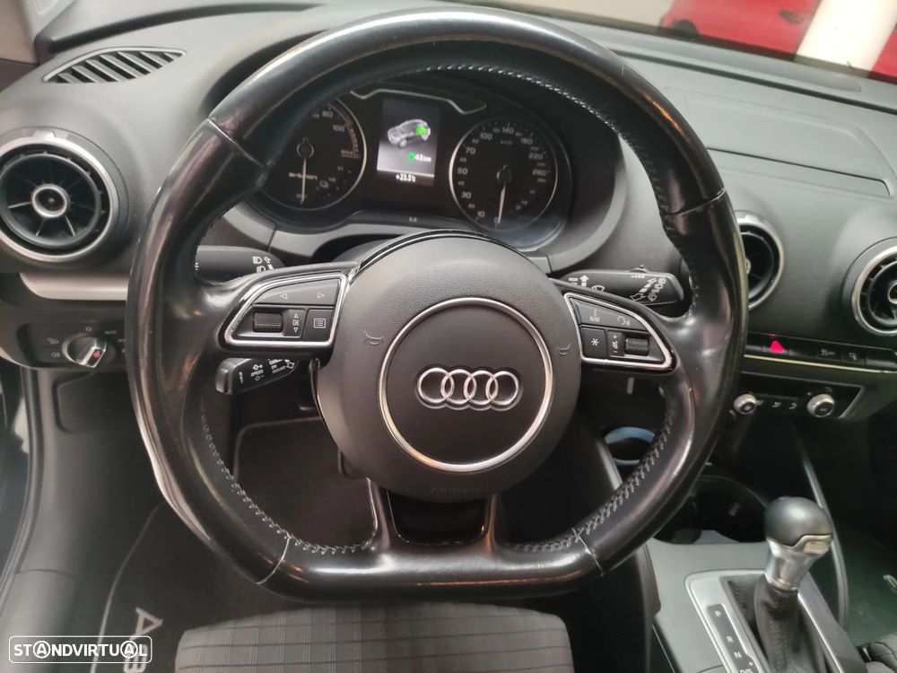 Audi A3 Sportback 1.4 TFSI e-tron - 8