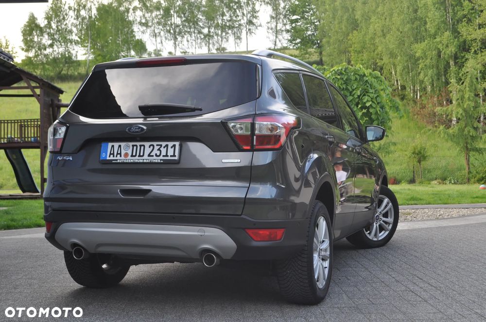 Ford Kuga 1.5 EcoBoost 2x4 Cool & Connect - 11