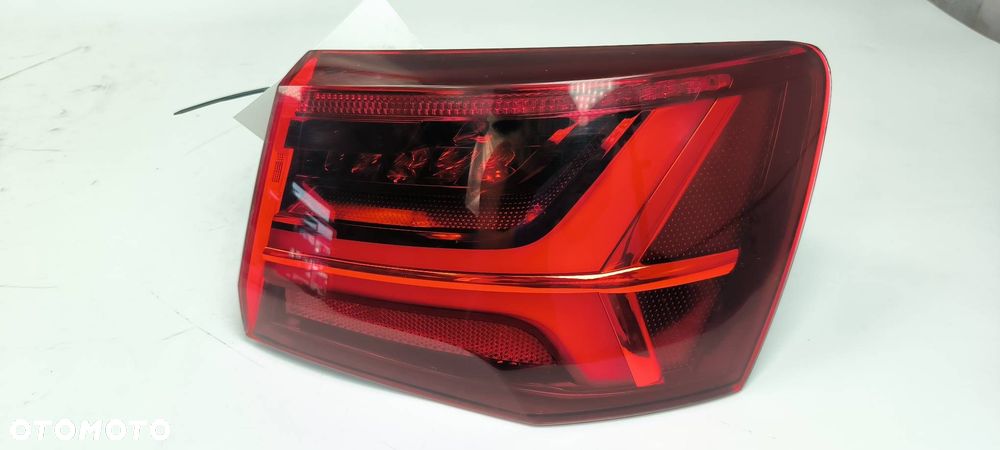 LAMPA PRAWA TYŁ AUDI A6 C7 LIFT - 1