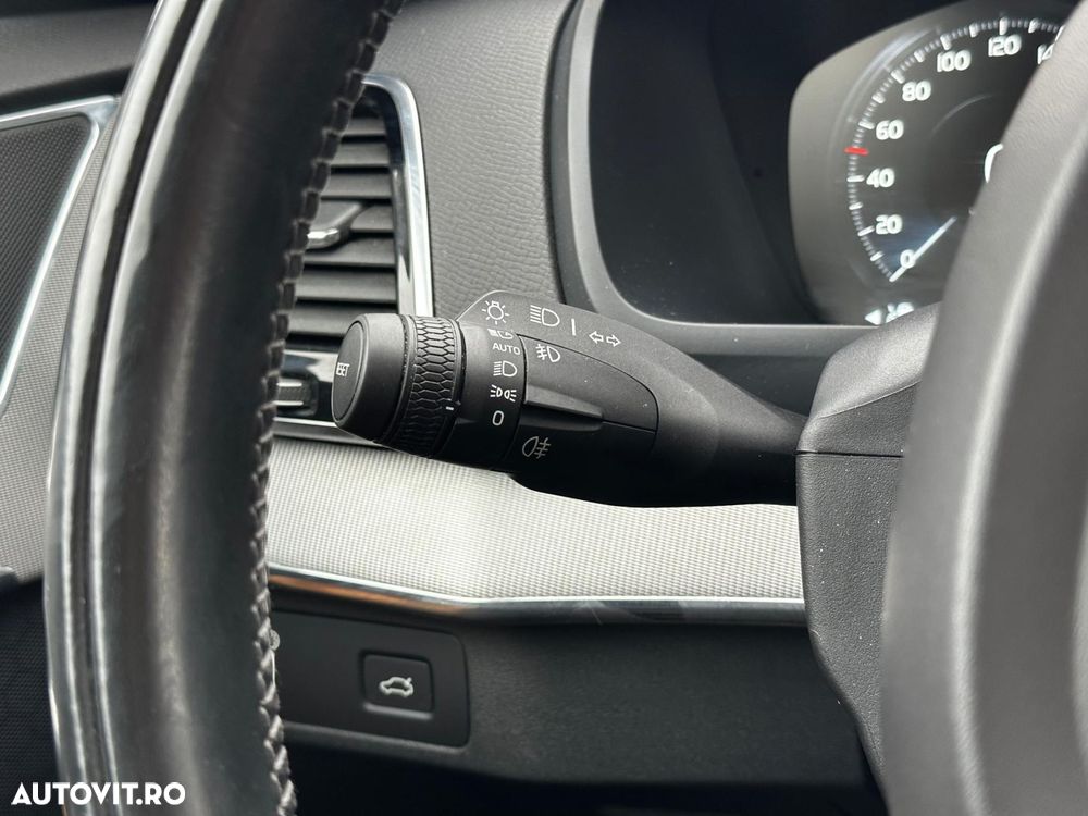 Volvo XC 90 D5 AWD Inscription - 25