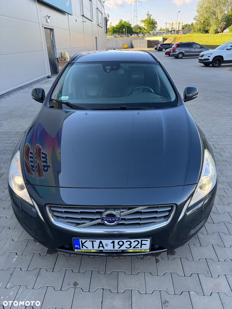 Volvo V60 D3 Momentum - 8