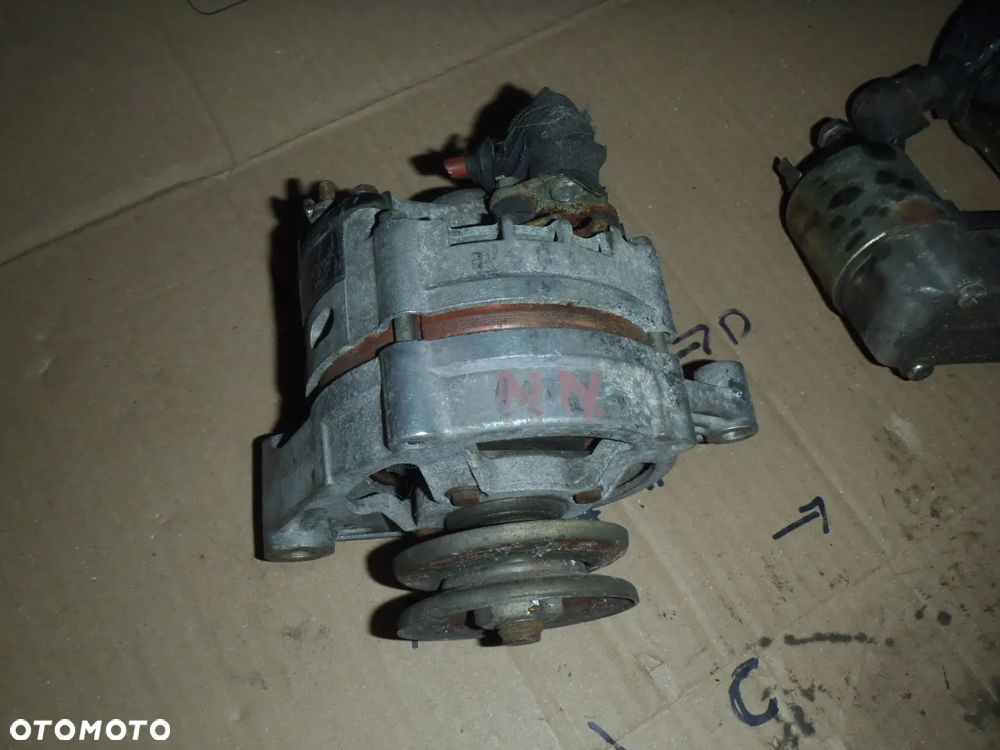 alternator koparka traktor TRAKTOREK kosiarka  ładowarka PARIS RHONE  A 11 P1 38A 12V - 15