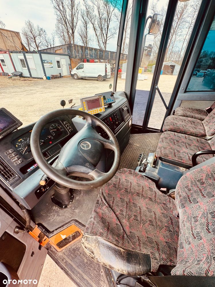 Mercedes-Benz Econic - 14