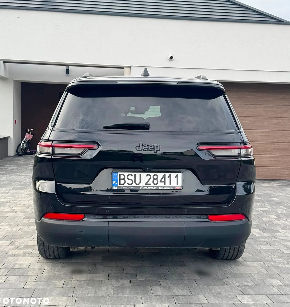 Jeep Grand Cherokee - 8