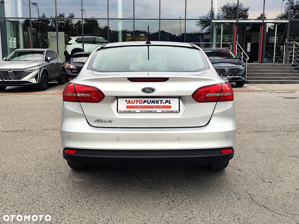 Ford Focus - 6
