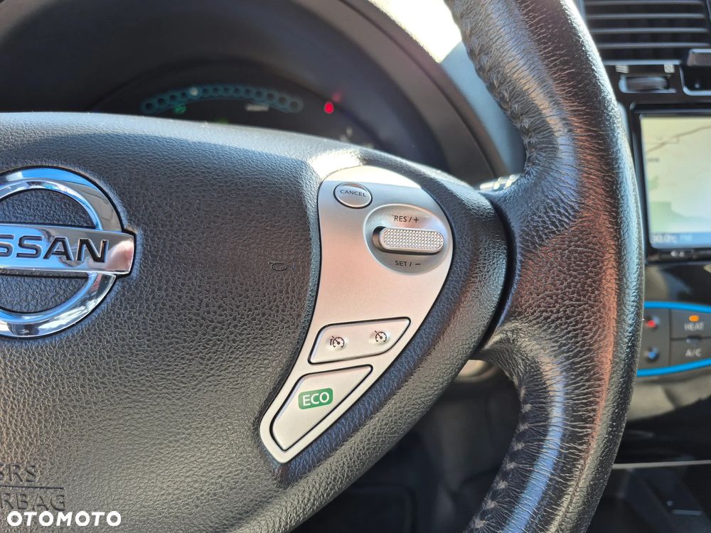 Nissan Leaf 24kWh Tekna - 21