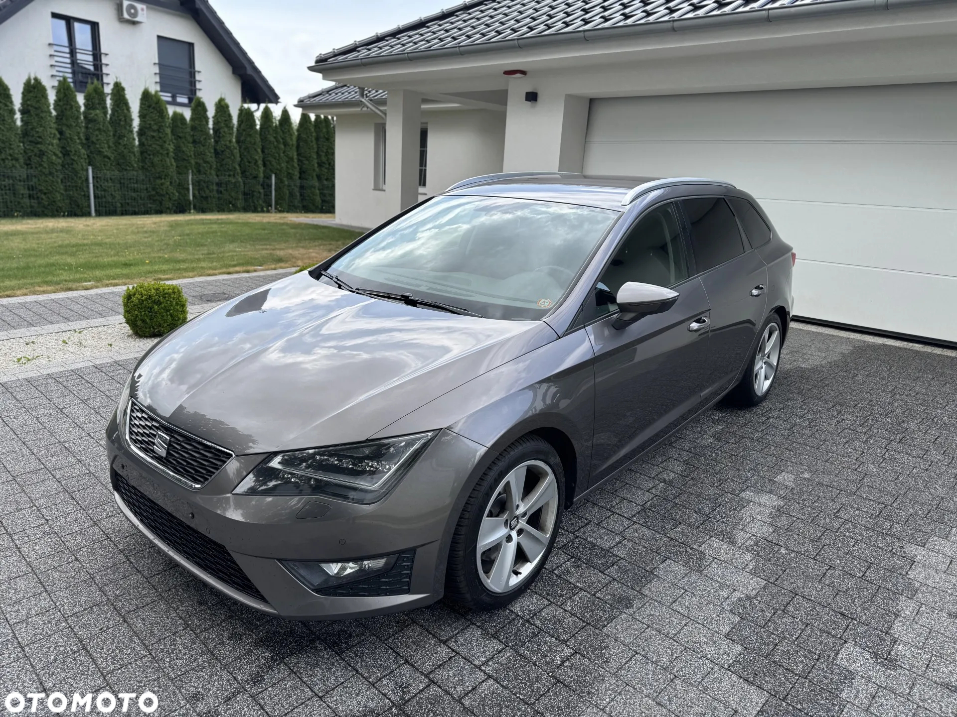 Seat Leon 1.8 TSI Start&Stop DSG FR - 11