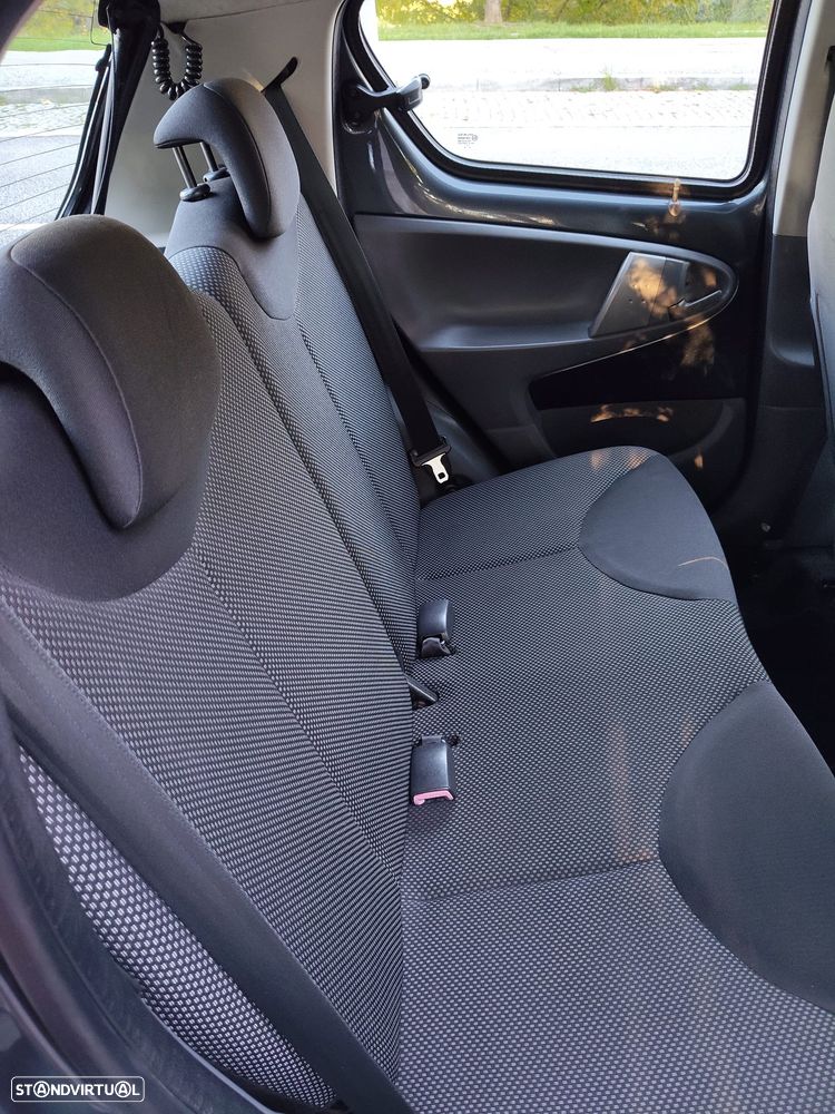 Toyota Aygo 1.0 + AC - 22