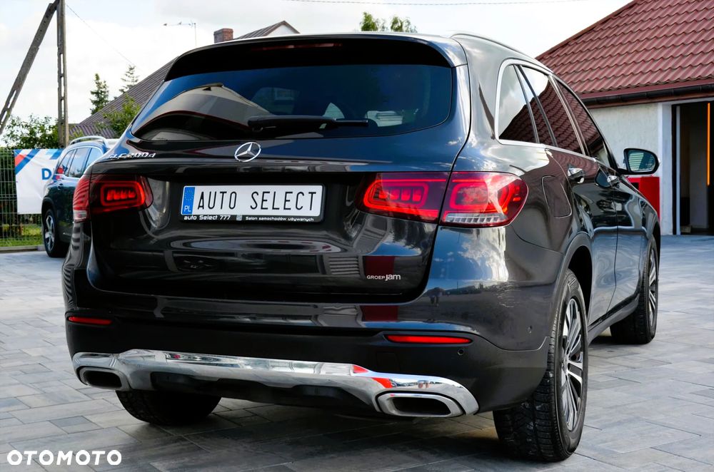 Mercedes-Benz GLC - 8